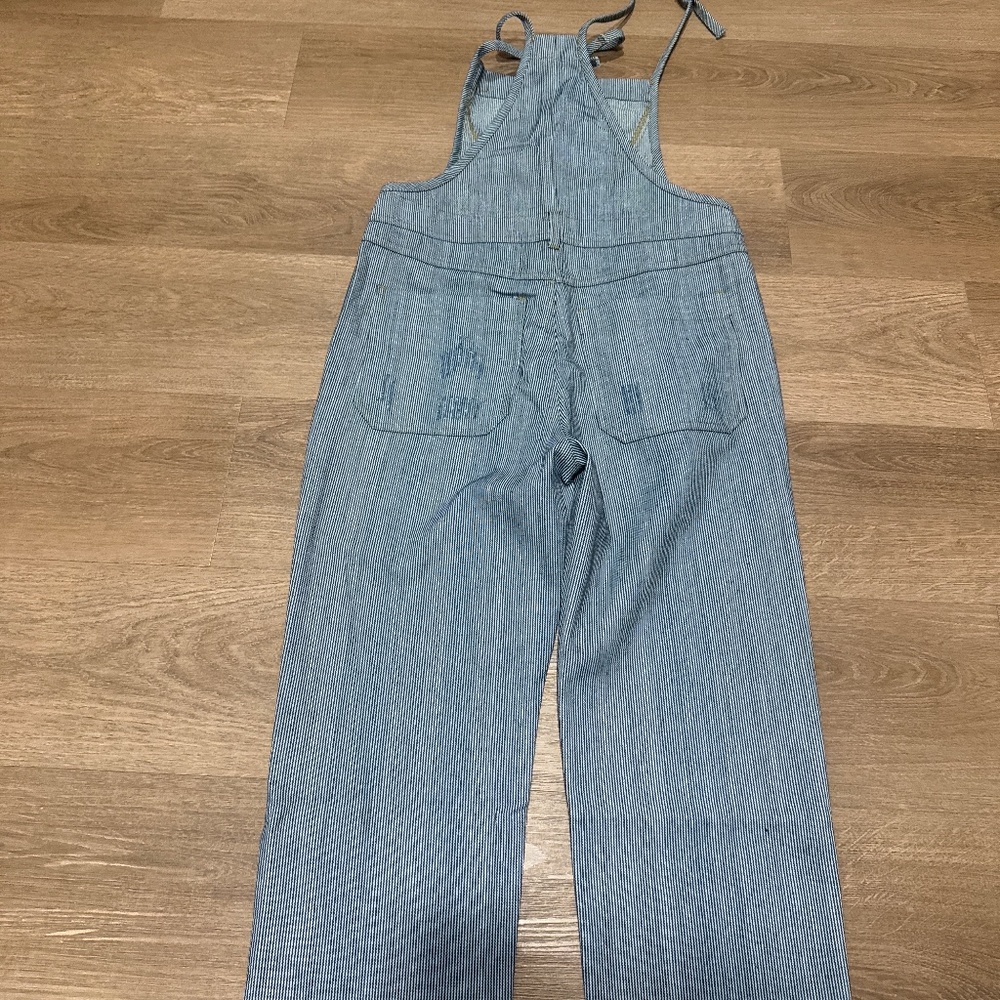 Jumpsuit - Picture 6 of 6